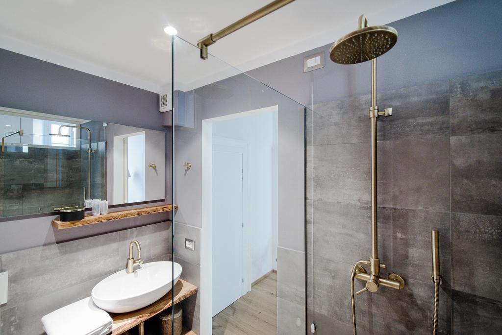 Guesthouse Volta 38 كومو المظهر الخارجي الصورة