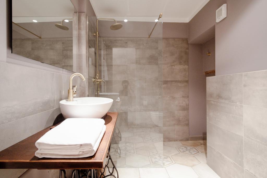 Guesthouse Volta 38 كومو المظهر الخارجي الصورة